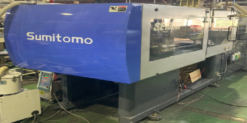 SUMITOMO_SE100D_500×250 株式会社ニューナイトーの樹脂成形機の画像